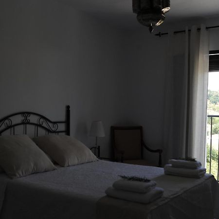 Castillo27 Casa Rural กาซาญา เดลา เซียร์รา ภายนอก รูปภาพ